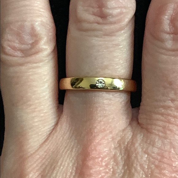 Gold tone rhinestone ring size 6.5 - Picture 6 of 6